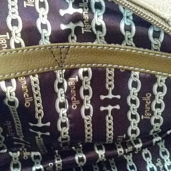 Tignanello Leather Purse - Picture 6 of 7